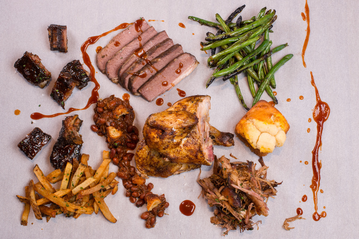 milwaukee food photography, french fries and meats on a board, green beans, beans, barbecue, milwaukee barbecue, milwaukee southern food, milwaukee food photographers, milwaukee commercial photographers, milwaukee commercial photography, front room photography, front room studios