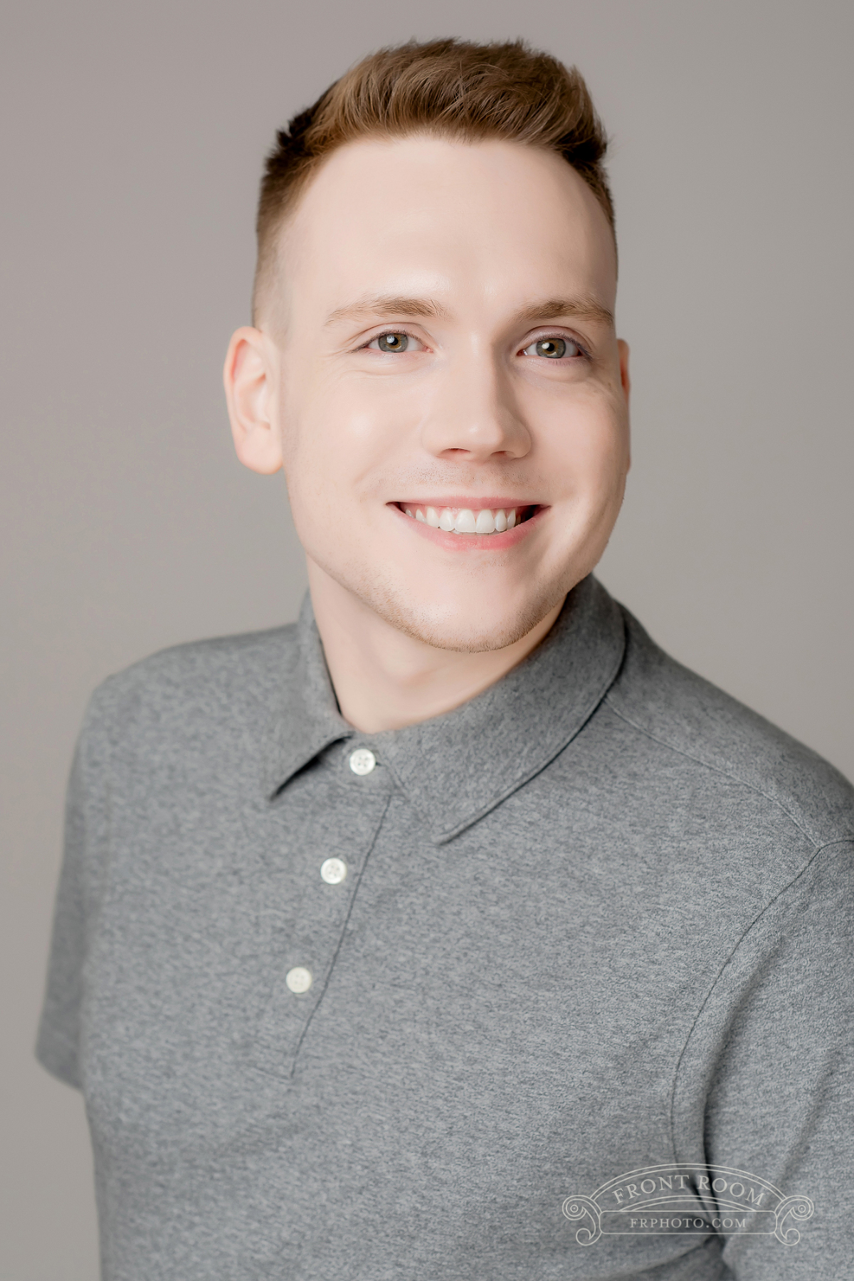 Milwaukee Headshot Photographer Front Room Commercial Studio